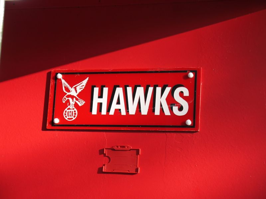 Batt flies into the Hawks