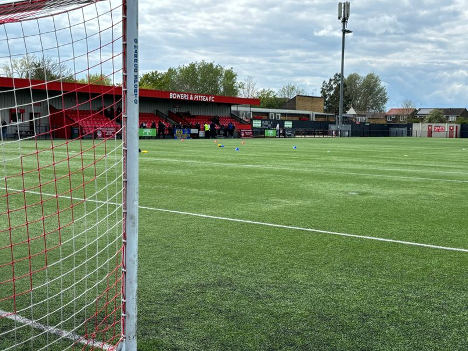 Pitching In Isthmian Supporters Predictions 25-26: Bowers and Pitsea