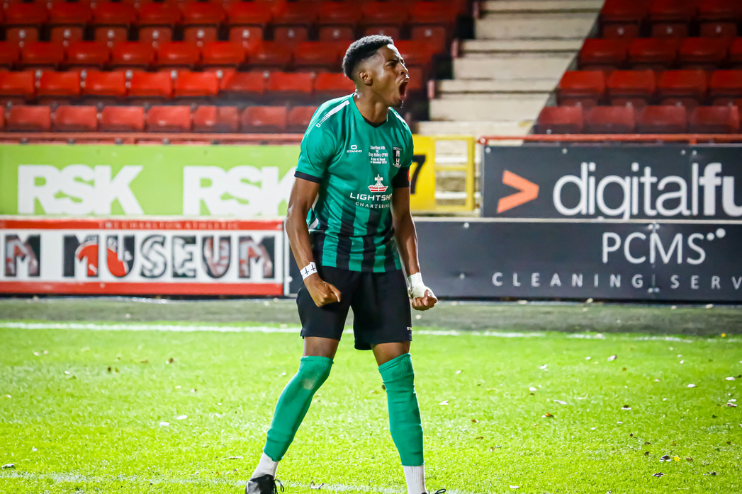 Shot of the Season: Romana Rule