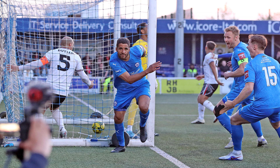 We’ve an all blue -and all Essex- Final