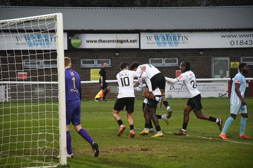 A top two draw- and the Chats get seven!