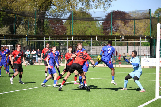 Villa hold on to home advantage