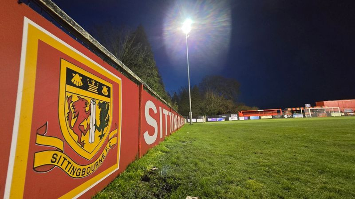 Bridges go eleven clear- and Leafe hit eight