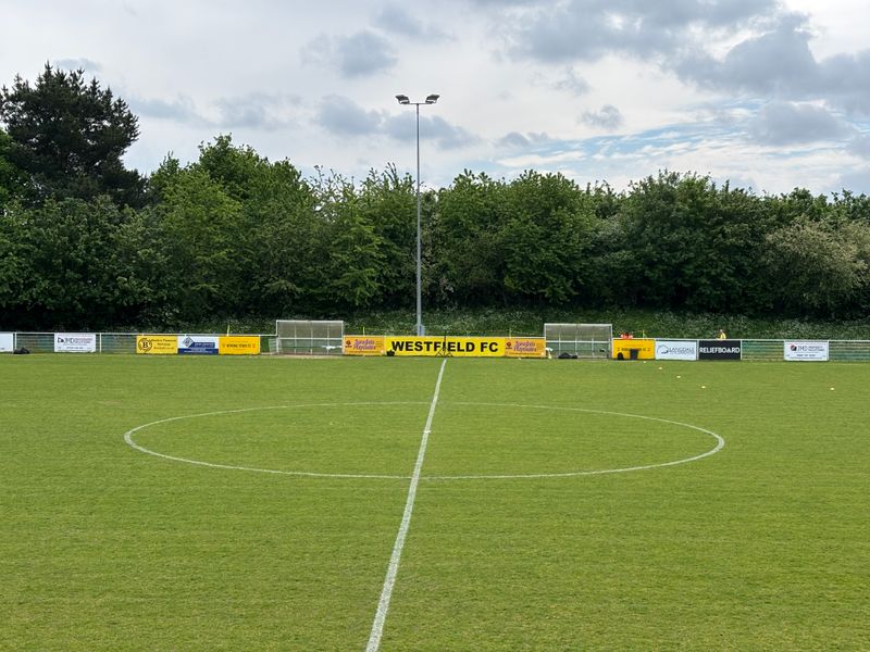 A South Central and Trophy Bank Holiday weekend