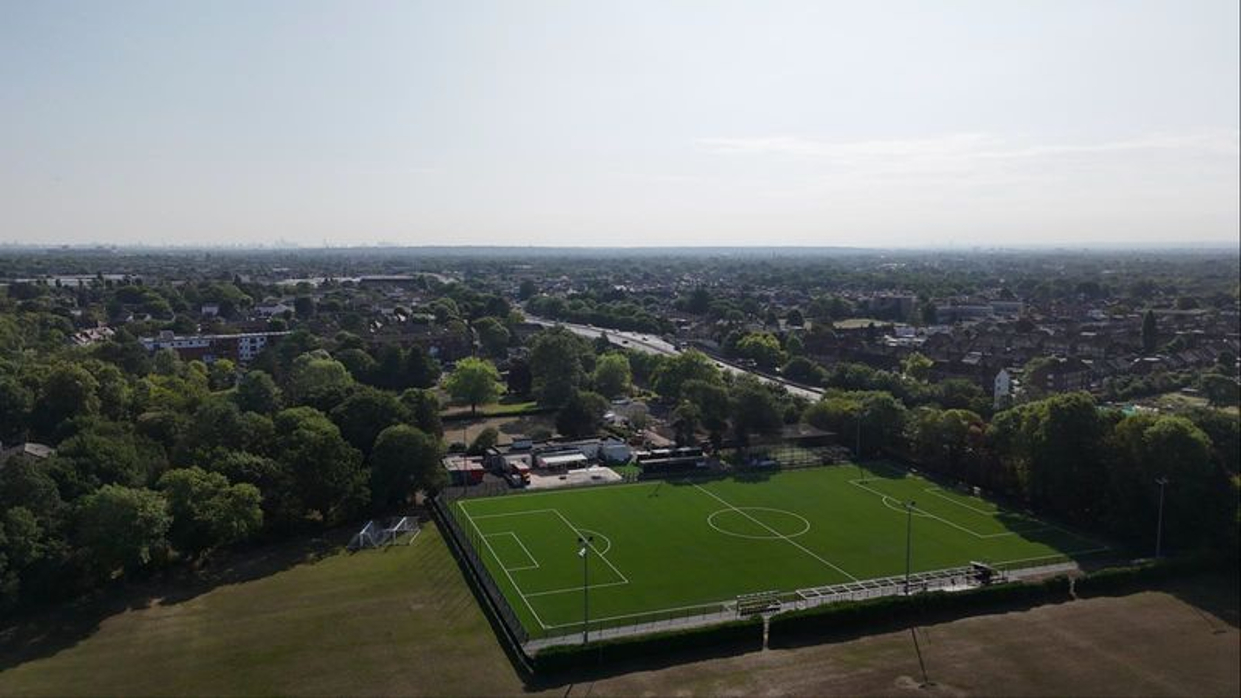 A debut goal for Ferdinand