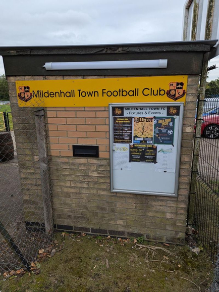 Thulborn makes a Mildenhall move