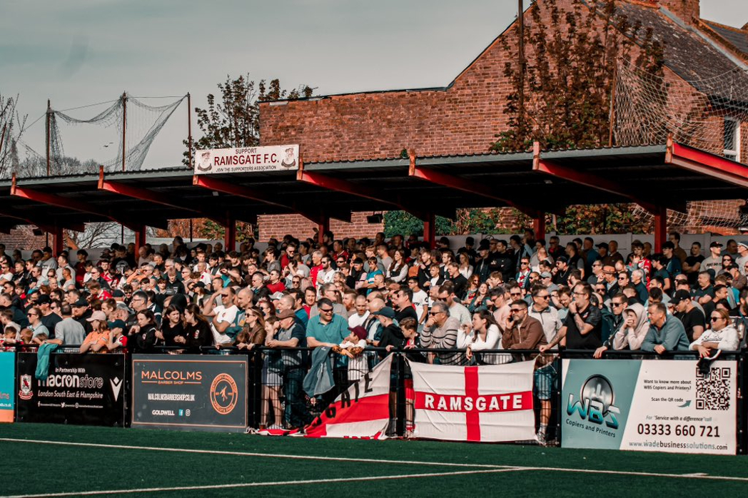 Martin back with the Rams