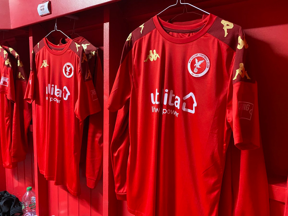 A new winger for the Hawks